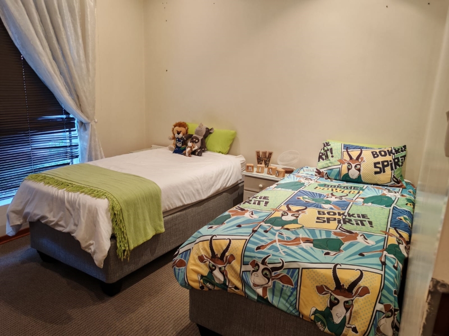 3 Bedroom Property for Sale in Safari Gardens North West